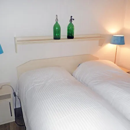 Holiday Home Wiringher Chalet 53 Dom wakacyjny Hippolytushoef