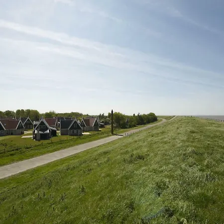 Dom wakacyjny Holiday Home Wiringher Chalet 53